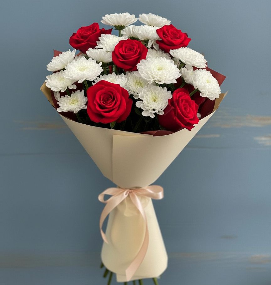 Букет цветов из: Розы и Хризантемы в Копанской