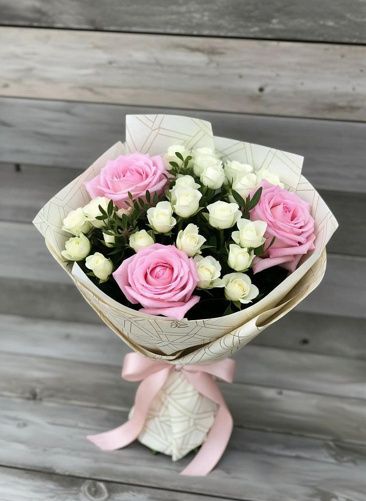 Букет цветов из: Розы в Копанской