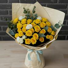 Букет цветов из:  Розы в Копанской