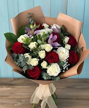 Букет цветов из:  Розы и Альстромерии в Копанской