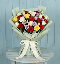 Букет цветов из:  Розы в Копанской