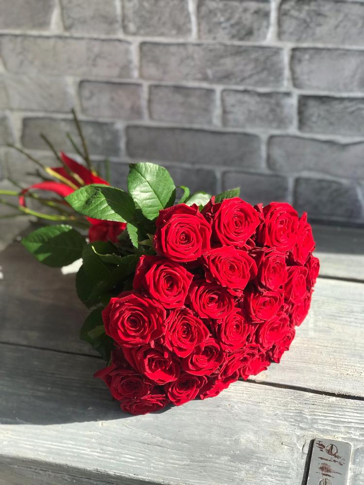 Букет Красные розы Фридом в Копанской