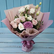 Букет цветов из:  Розы и Лизиантусы #REPLACE_PRED# Копанской