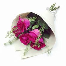 Букет цветов из:  Розы в Копанской