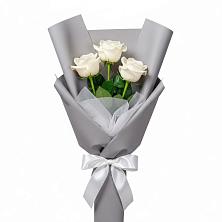 Букет 3 белые розы в Копанской