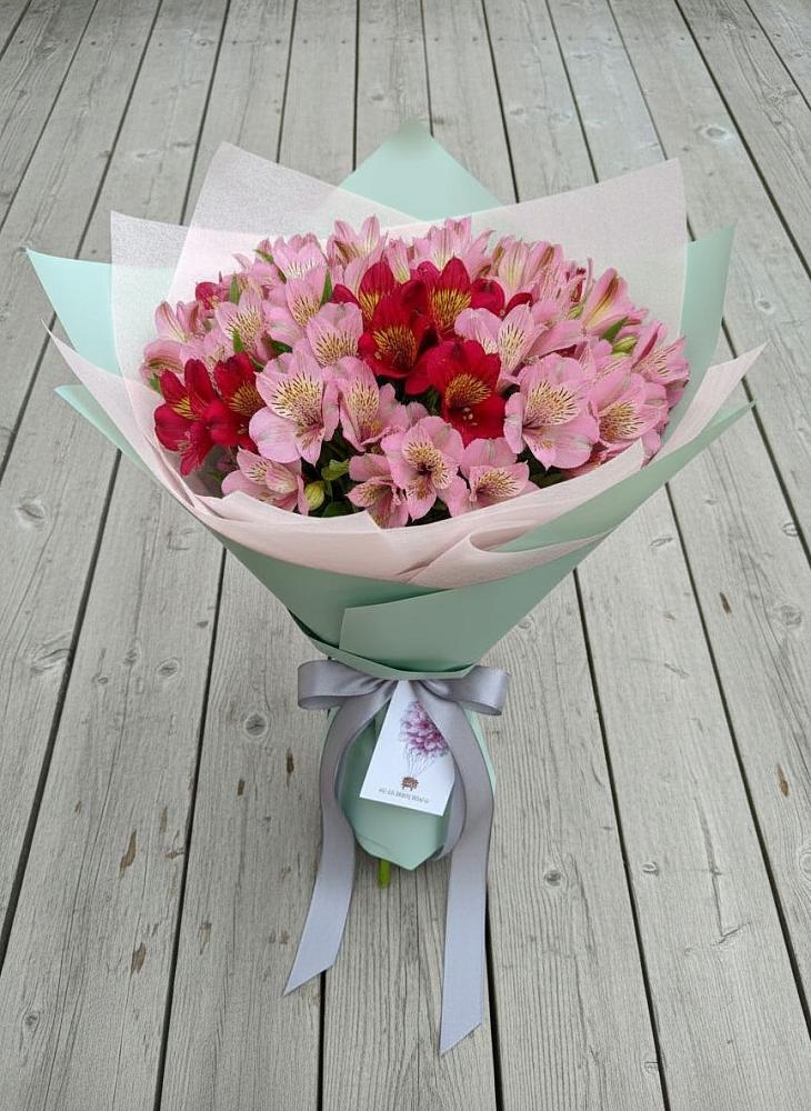 Букет цветов из: Альстромерии в Копанской
