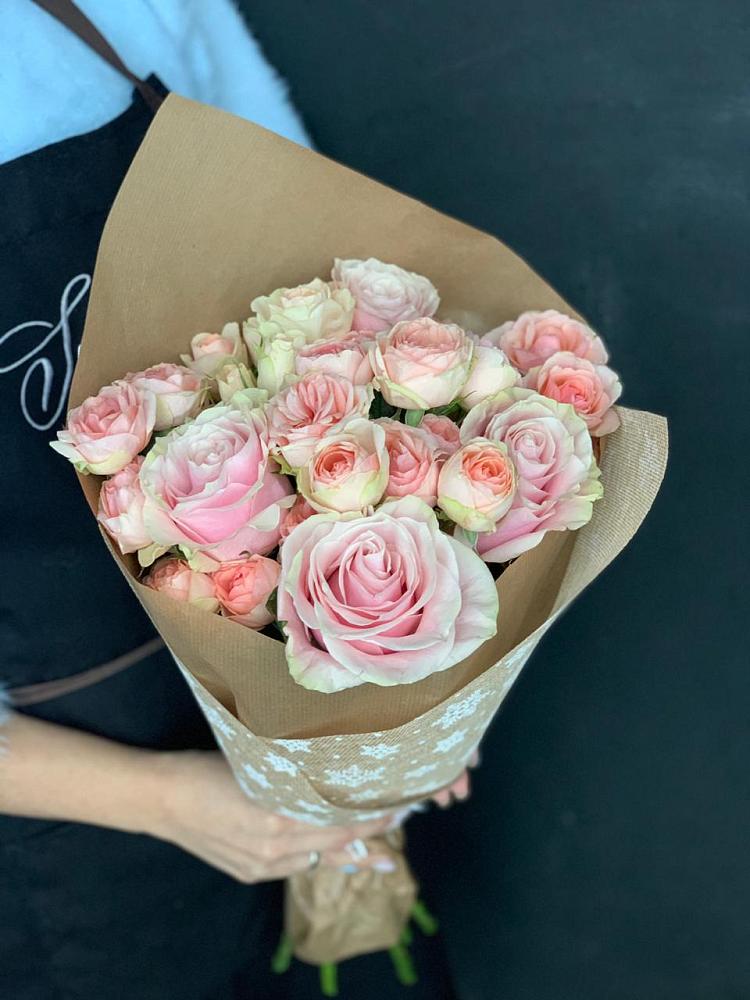 Букет цветов из: Хризантемы и Розы в Копанской