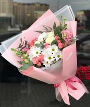 Букет цветов из:  Розы, Лизиантусы и Хризантемы в Копанской