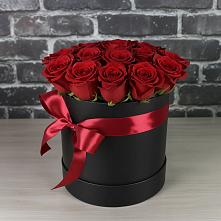 Цветочная композиция из Розы в шляпной коробке в Копанской