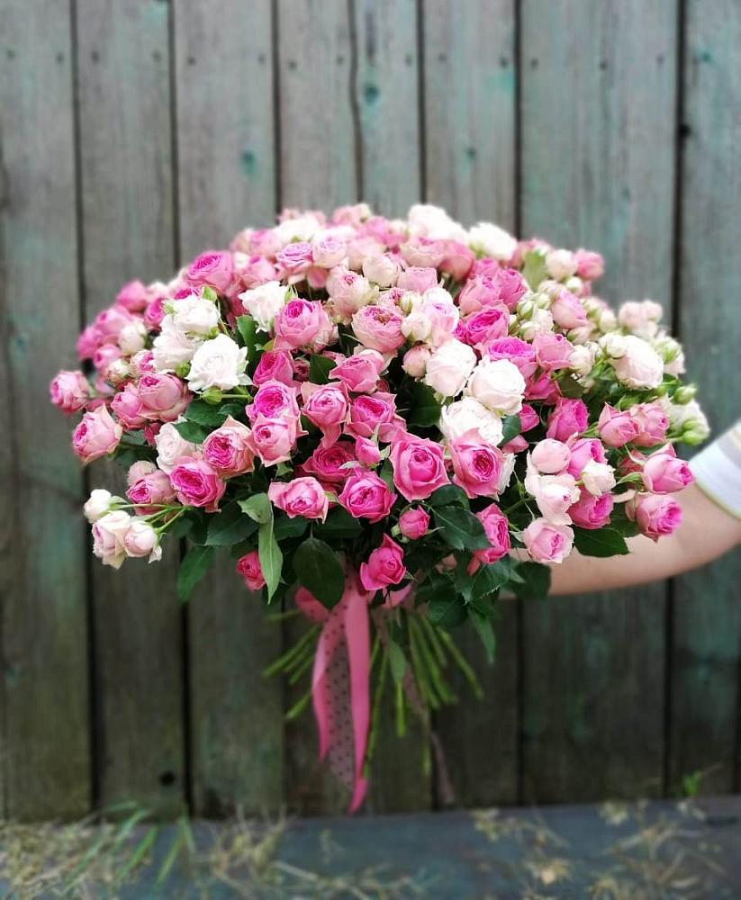 Букет Розовые кустовые розы Натали и Лав Лидия в Копанской