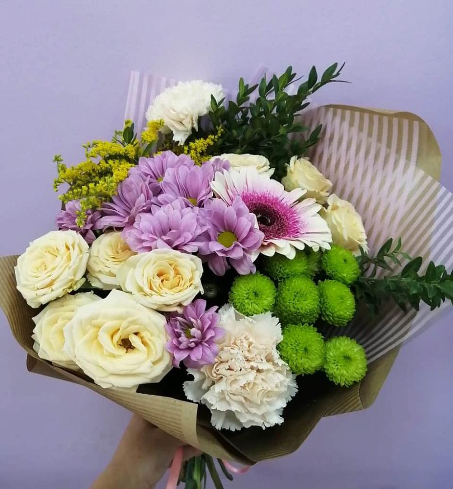 Букет цветов из: Хризантемы, Розы, Гвоздики и Герберы в Копанской