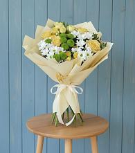 Букет цветов из:  Хризантемы и Розы в Копанской