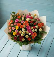 Букет Микс из разноцветных кустовых роз в Копанской