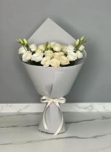 Букет цветов из:  Розы и Лизиантусы в Копанской