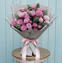 Букет цветов из:  Розы в Копанской